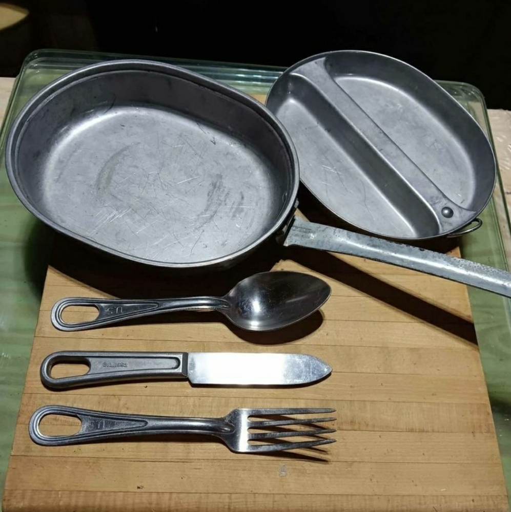 Korean War Mess Kit